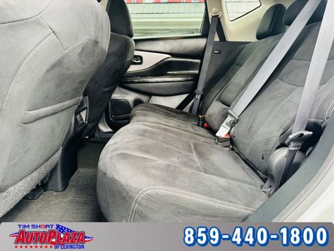 Used 2023 Nissan Murano S image 40