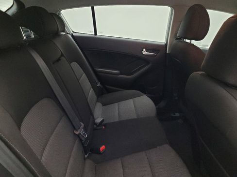 Used 2018 Kia Forte LX FWD image 19