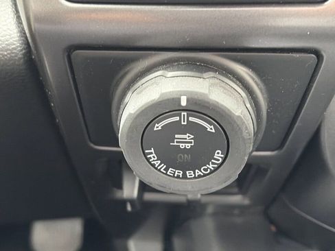 Used 2018 Ford F150 XLT w/ Equipment Group 302A Luxury image 18