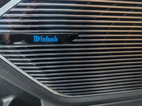 Used 2024 Jeep Grand Cherokee Summit w/ Advanced Protech Group IV image 31