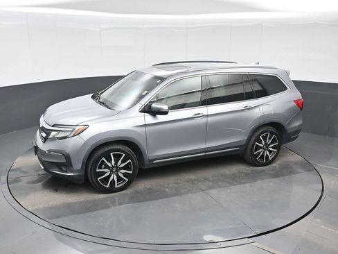 Used 2020 Honda Pilot Touring image 17