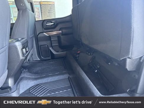 Used 2022 Chevrolet Silverado 1500 LT Trail Boss w/ Safety Package image 9