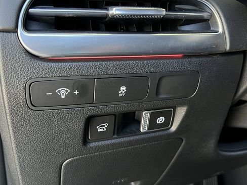Used 2024 Hyundai Palisade Calligraphy FWD image 12