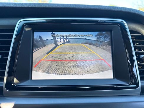 Used 2018 Hyundai Sonata Limited image 30