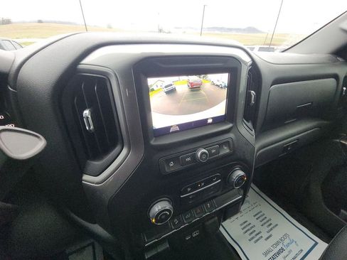 Used 2021 Chevrolet Silverado 1500 Custom Trail Boss w/ Safety Confidence Package image 17