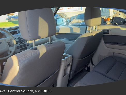Used 2009 Ford Escape XLT image 18