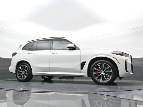 Used 2026 BMW X5 xDrive50e w/ M Sport Package AWD/4WD image 23
