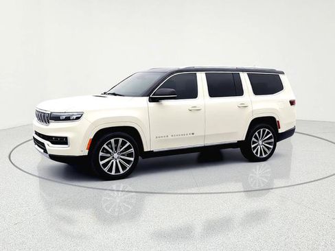 Used 2023 Jeep Grand Wagoneer Series II AWD/4WD image 7
