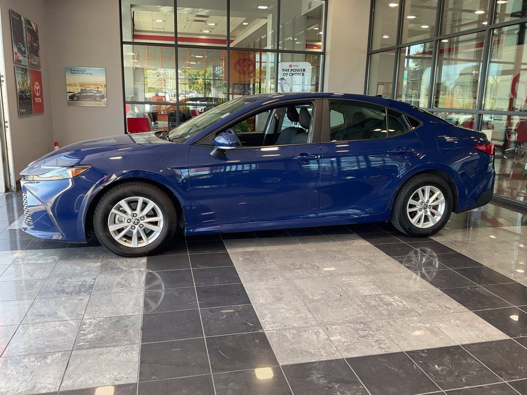 Certified 2025 Toyota Camry LE FWD image 3