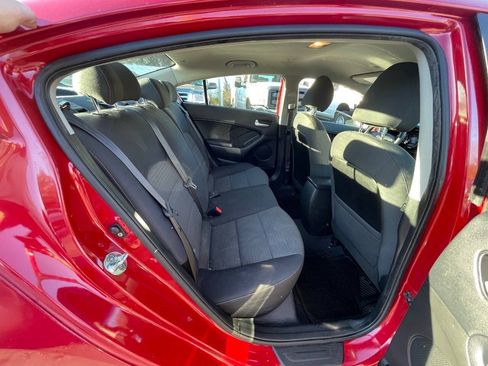 Used 2018 Kia Forte S FWD image 27