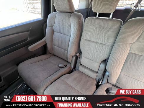 Used 2013 Honda Odyssey EX image 3
