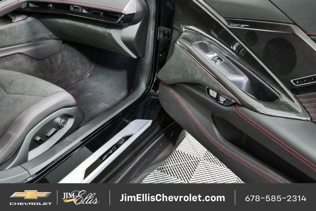 Used 2027 Chevrolet Corvette ZR1 w/ ZR1 Carbon Fiber Aero Package RWD image 20