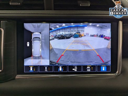 Used 2021 GMC Yukon XL Denali w/ Denali Ultimate Package image 13