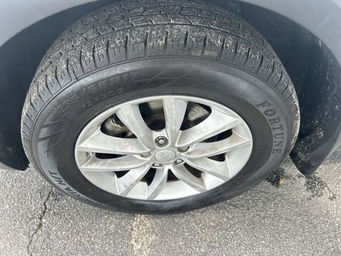 Used 2018 Kia Sorento FWD image 10