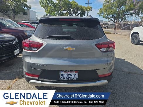 Used 2023 Chevrolet TrailBlazer LT w/ Convenience Package FWD image 6
