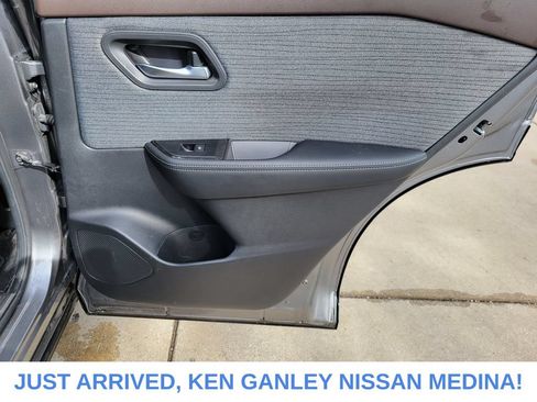 Certified 2023 Nissan Rogue SV AWD/4WD image 19