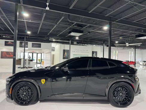 Used 2024 Ferrari Purosangue Nero B/B paint,Extra-Range int image 4