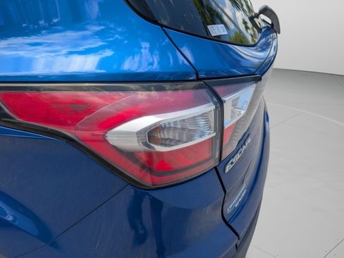 Used 2017 Ford Escape Titanium AWD/4WD image 32