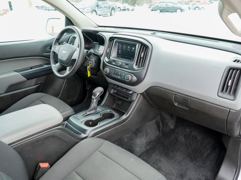 Used 2022 Chevrolet Colorado W/T image 14