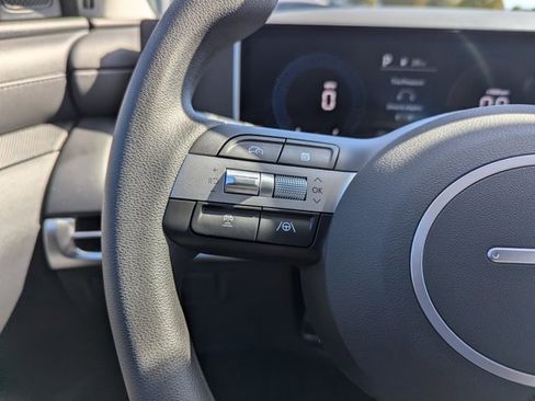 New 2026 Hyundai Tucson SE image 13