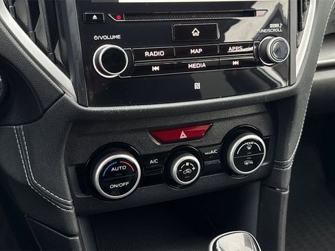 Used 2023 Subaru Impreza 2.0i Limited w/ Popular Package #3 image 24