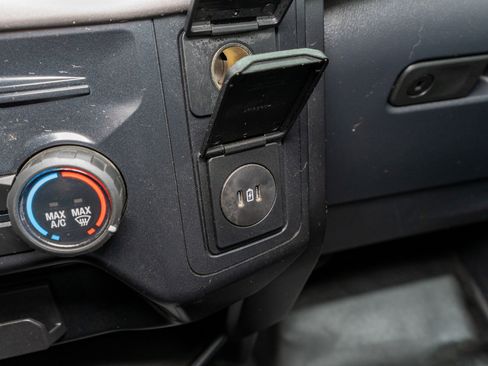 Used 2024 Ford F150 XL image 22