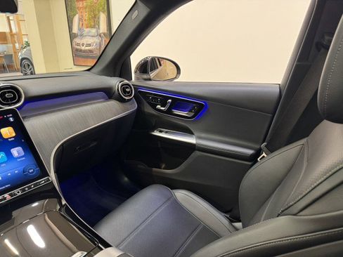 Certified 2025 Mercedes-Benz GLC 300 image 11