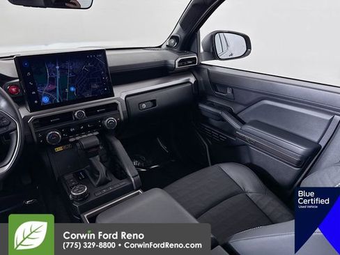 Used 2025 Toyota 4Runner TRD Off-Road Premium image 28