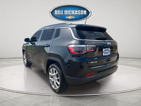Used 2023 Jeep Compass Latitude AWD/4WD image 5