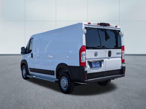 Used 2025 RAM ProMaster 2500 w/ U-Haul Equipment Group FWD image 4