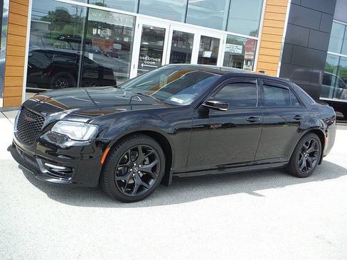 Certified 2022 Chrysler 300 S w/ Comfort Group RWD image 1