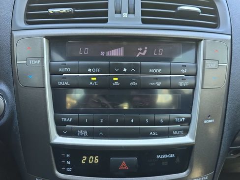 Used 2013 Lexus IS 250 AWD w/ Premium Pkg image 24
