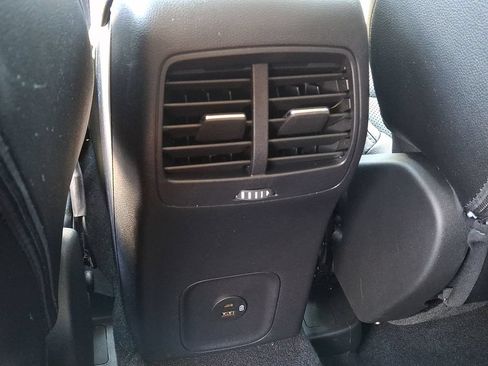 Used 2022 Ford Escape SEL AWD/4WD image 11