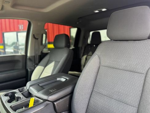 Used 2019 Chevrolet Silverado 1500 LT w/ Convenience Package AWD/4WD image 12