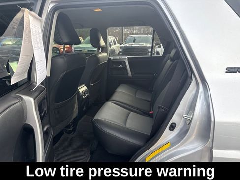 Used 2020 Toyota 4Runner SR5 Premium image 15