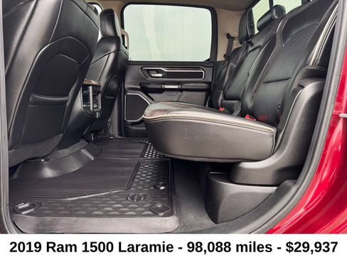 Used 2019 RAM 1500 Laramie image 28
