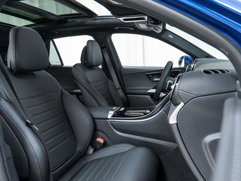 New 2026 Mercedes-Benz GLC 300 300 4MATIC image 22