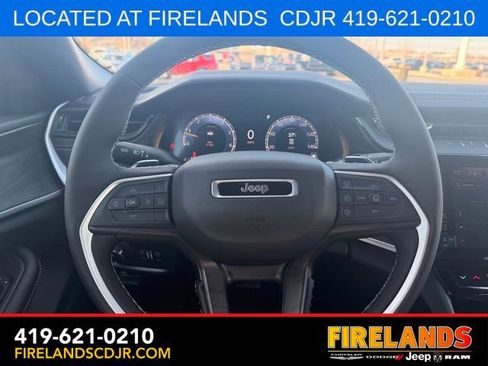 New 2026 Jeep Grand Cherokee Altitude AWD/4WD image 14