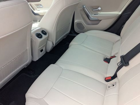 Used 2022 Mercedes-Benz A 220 image 15