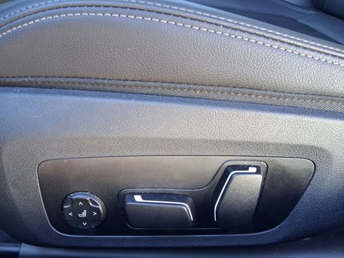 Used 2025 BMW M440i Coupe image 13