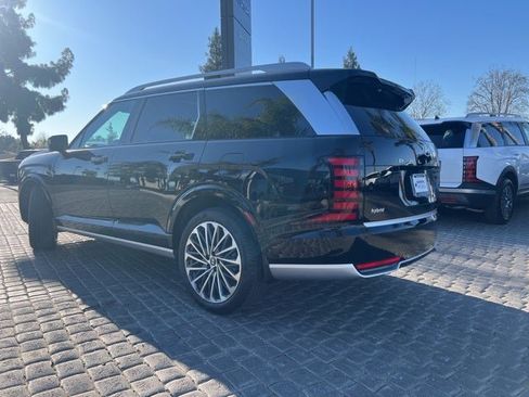 New 2026 Hyundai Palisade Calligraphy image 2