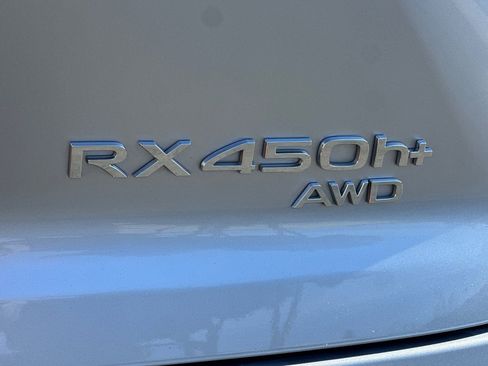 Certified 2025 Lexus RX 450h AWD w/ Luxury Package image 39