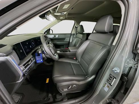 New 2026 Hyundai Santa Fe Limited FWD image 16
