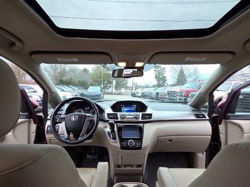 Used 2016 Honda Odyssey EX-L image 31