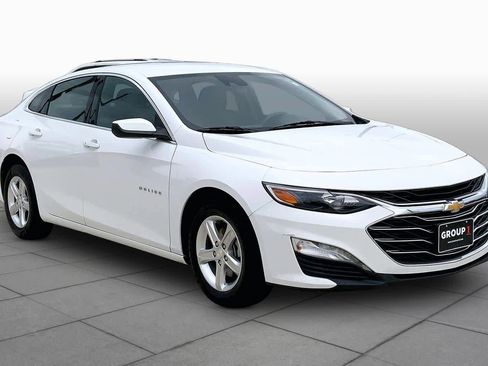 Used 2023 Chevrolet Malibu LT FWD image 3