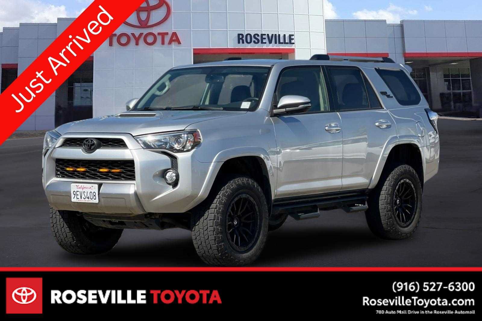 Used 2017 Toyota 4Runner TRD Off-Road Premium AWD/4WD image 1
