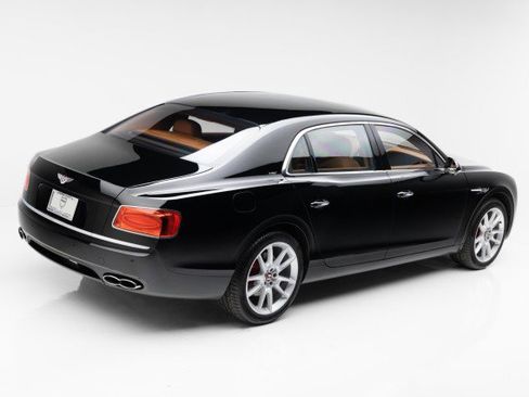 Used 2017 Bentley Flying Spur S V8 image 3