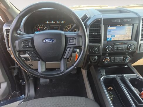 Used 2019 Ford F150 XLT w/ Equipment Group 302A Luxury AWD/4WD image 10