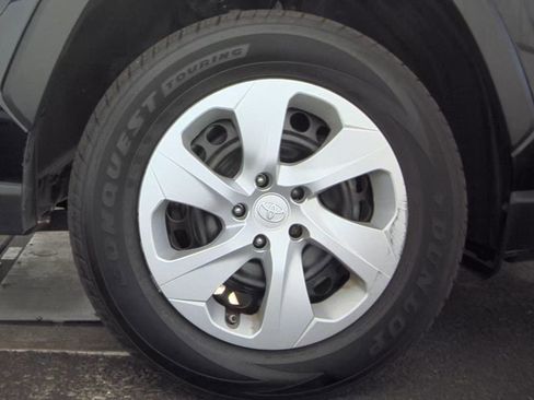 Used 2025 Toyota RAV4 LE image 11