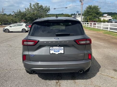 Certified 2024 Ford Escape ST-Line AWD/4WD image 6